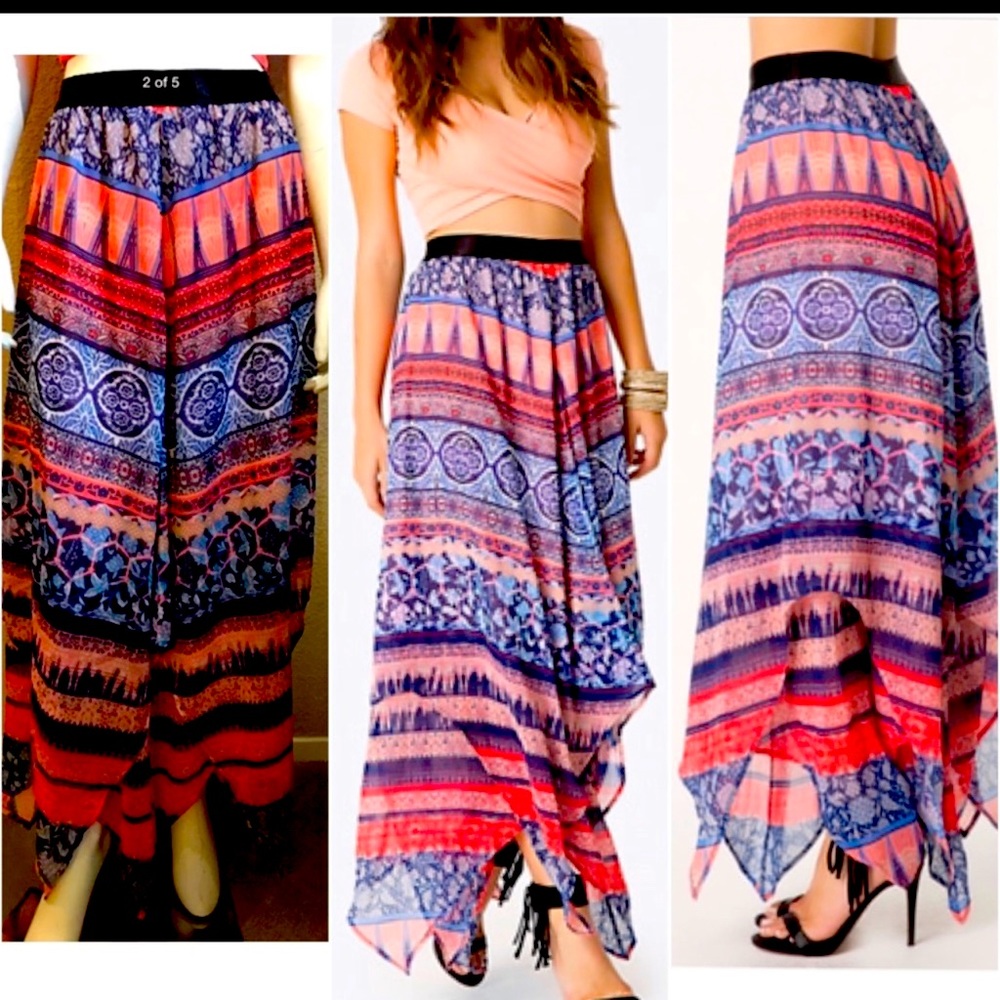NWT Bebe print Maxi Skirt